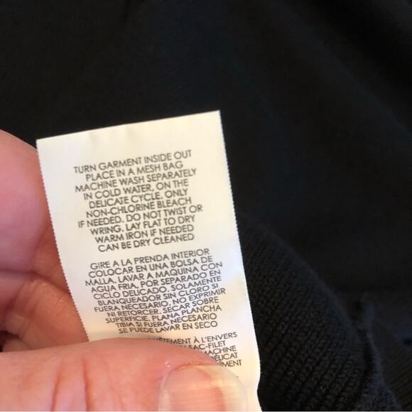 Cabi Switch black v neck full zip front cardigan sweater size Medium #5453 - Picture 15 of 16